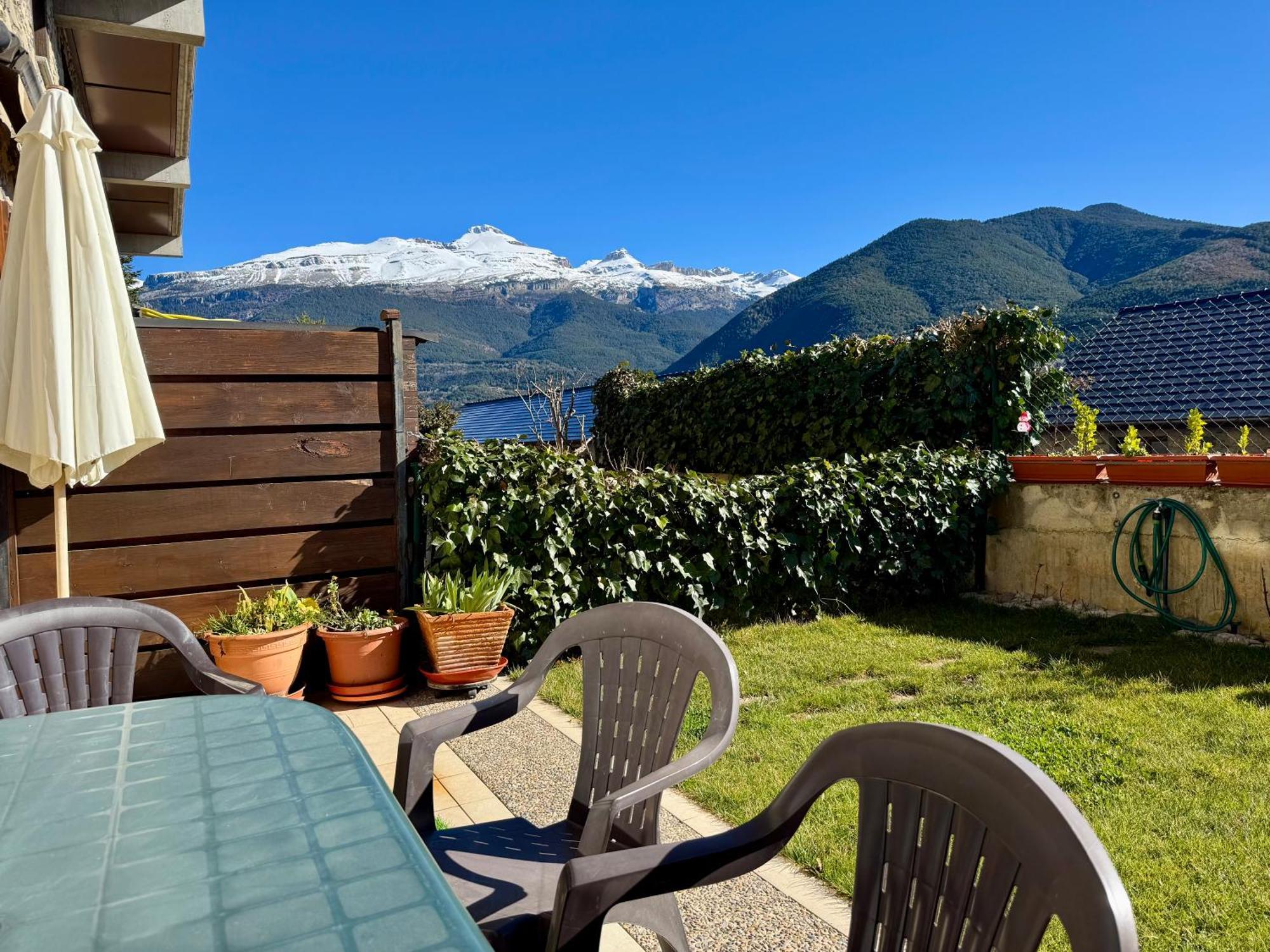 Apartmán Duplex Altos De Santiago Jardin Villanúa Exteriér fotografie